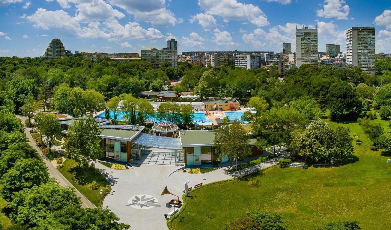 Seaview Lazur Apartment Burgas Exterior foto